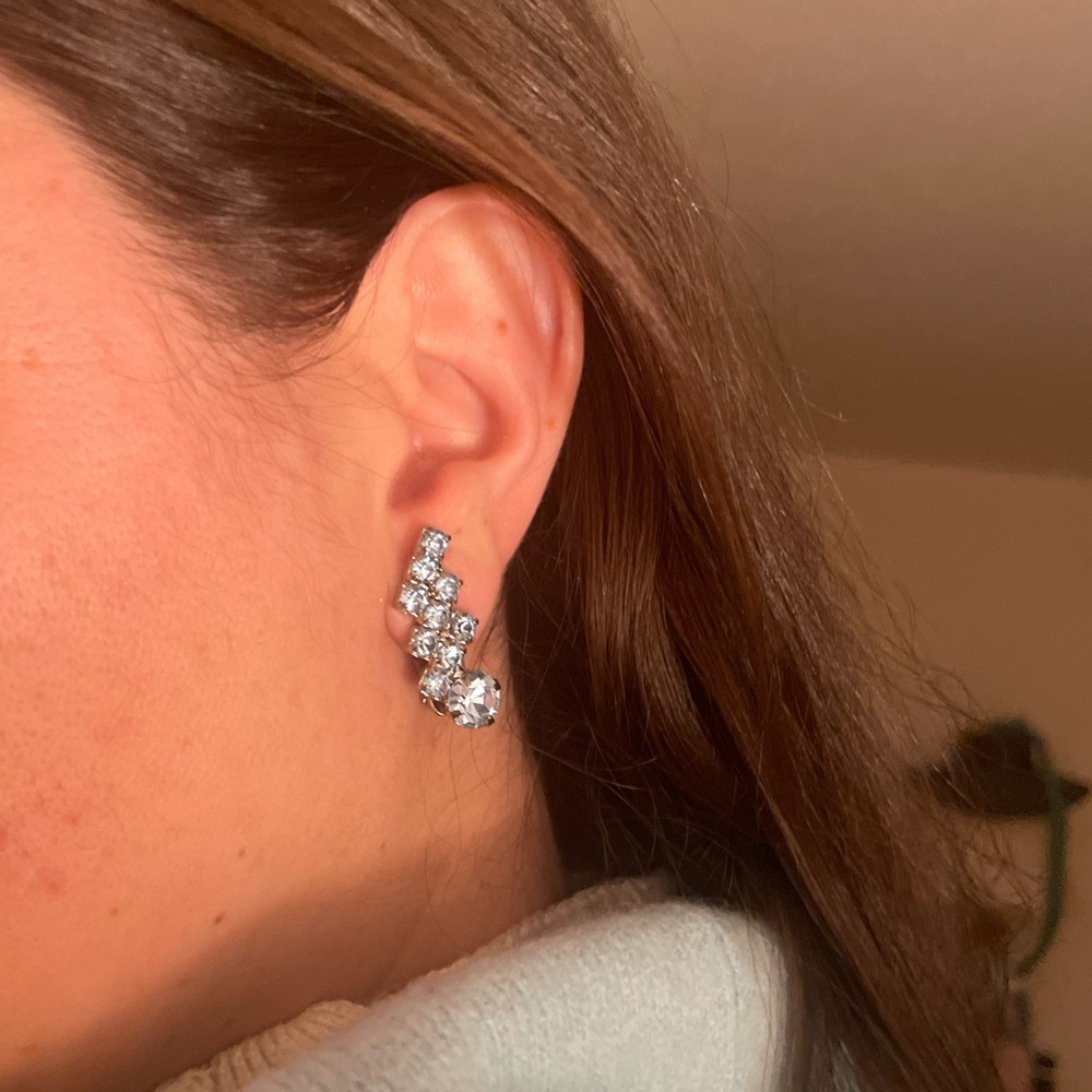 Vintage Baby Blue Rhinestone Earrings Clip on